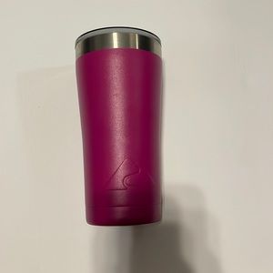 16oz RTIC tumbler, fairly new and no scratches.